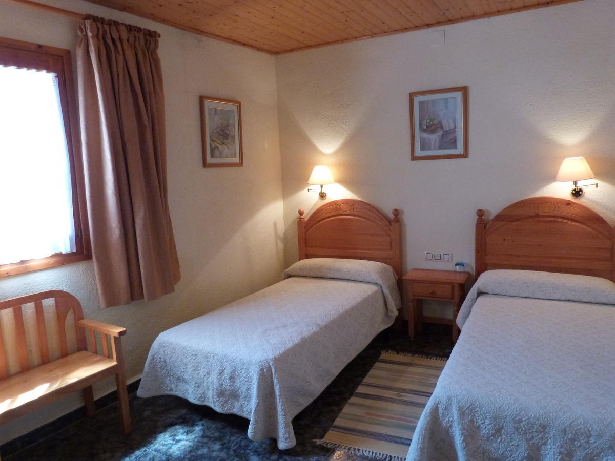 Hotel Ca L'Amadeu Vilanova de Escornalbou Pokój zdjęcie